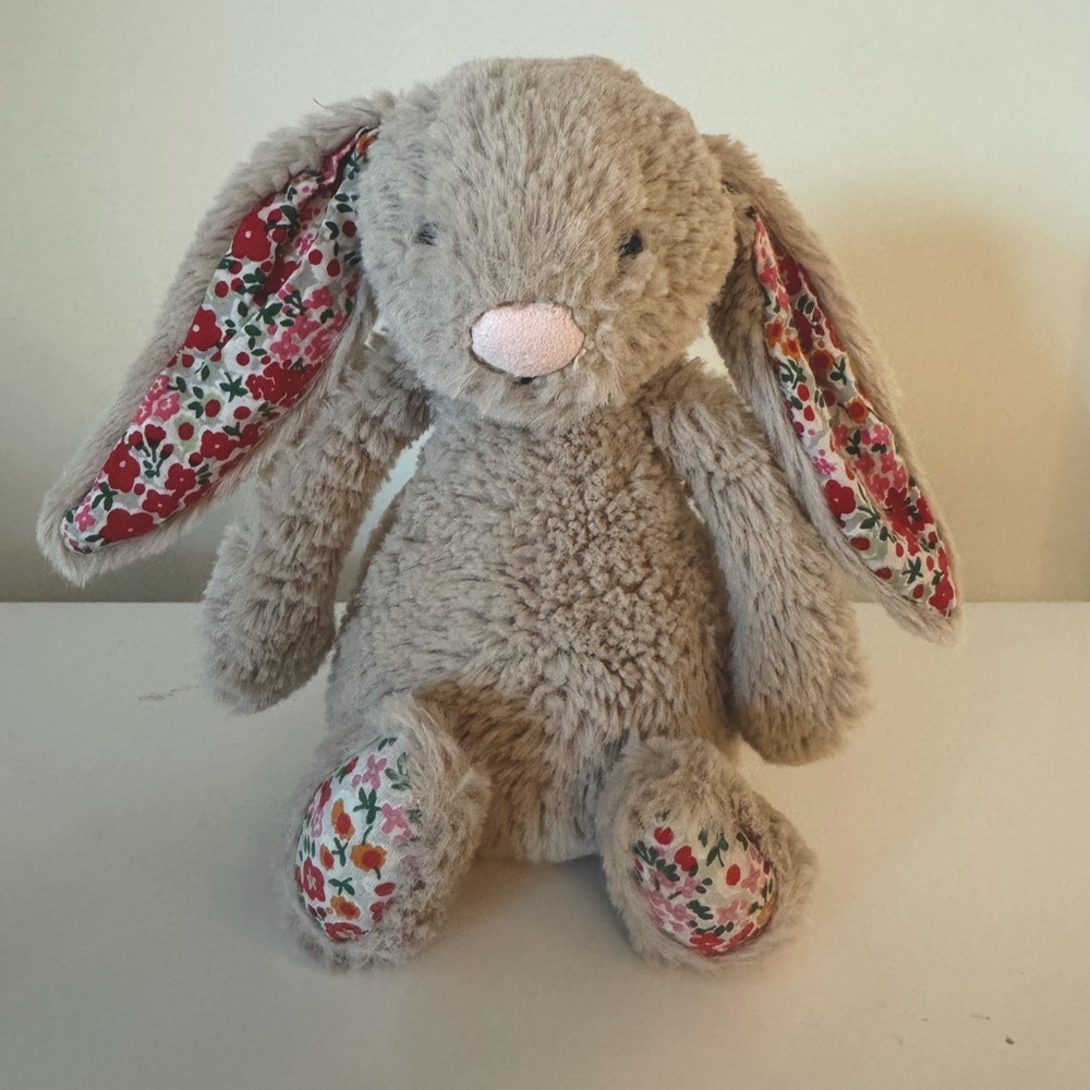 Retired Jellycat Small Blossom Posy Bunny fabulous ears and paws super soft fur